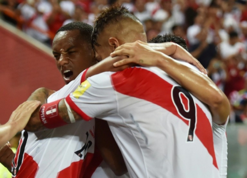 Peru x Uruguai