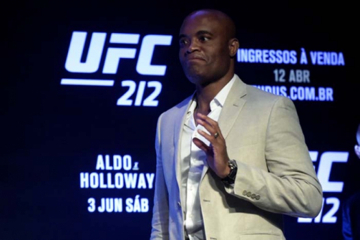 José Aldo, Anderson Silva e Max Holloway participaram de coletiva de imprensa do UFC Rio