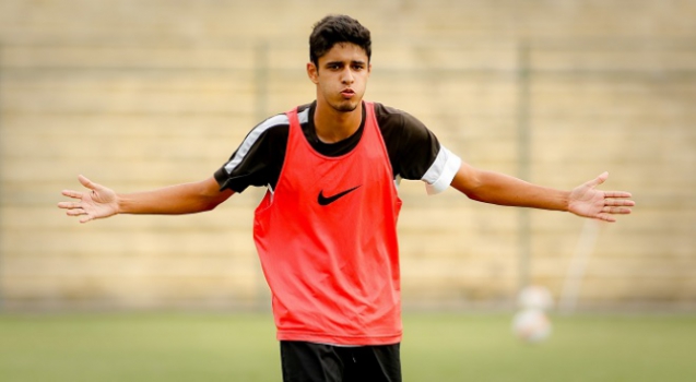 Meia-atacante volta ao Corinthians após três anos e seis empréstimos