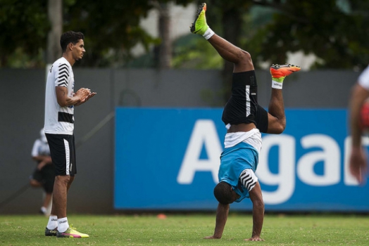Braz e Veríssimo começaram a treinar juntos no ano passado, após o camisa 14 se recuperar de lesão, ambos no time reserva Ivan Storti/ Santos FC