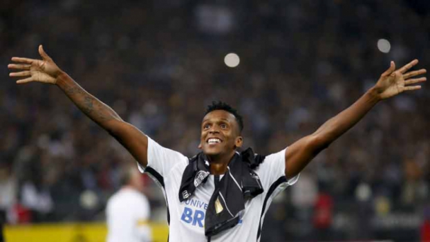 Vida nova, artilharia e o 'primeiro' Paulista: Jô vira exemplo no Timão