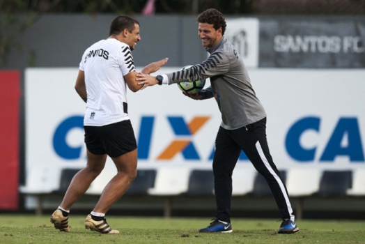 Elano e Vecchio têm boa relação Ivan Storti