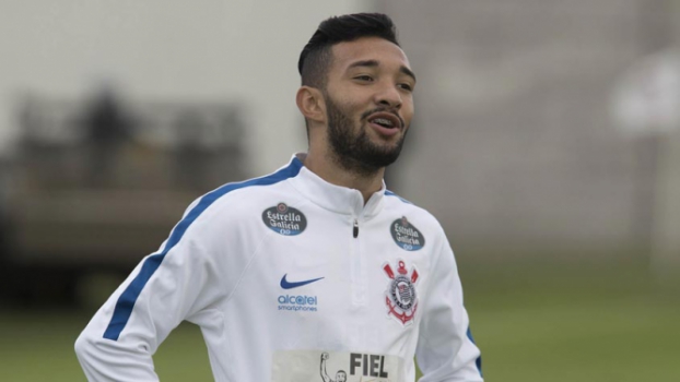 Estreia na Arena e 'boas lembranças' do Santos animam Clayson no Timão