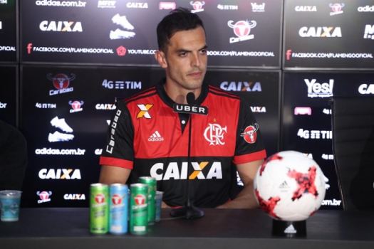 Rhodolfo - Apresentação no Flamengo