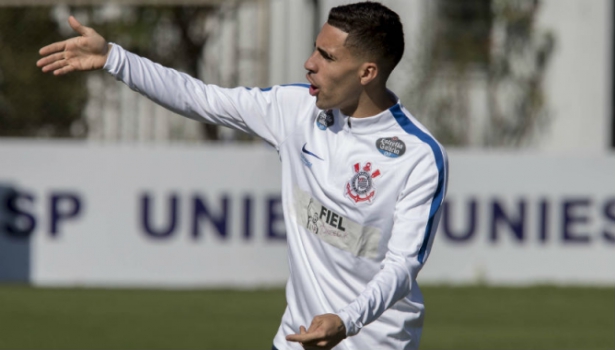 Gabriel comemora boa fase no Timão: 'Fiz a melhor escolha da minha vida'