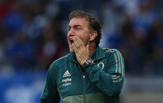 Mal visitante e sem poder de reação: como Palmeiras perde mais até do que desesperados em 2017