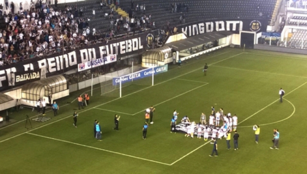 Com 15 mil na Vila, Sereias vencem Corinthians na final do Brasileiro