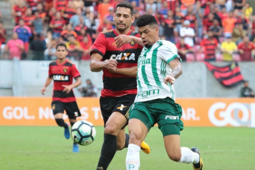 Palmeiras revê D. Souza e conta com 'ajudinha' do meia para bater Sport