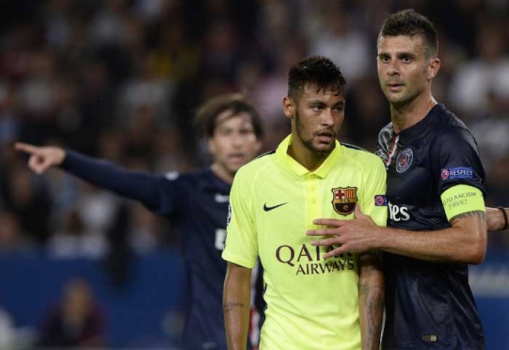 A primeira vez que Neymar enfrentou o Paris Saint-Germain foi na fase de grupos da Champions League 2014-2015. O Barça seria campeão