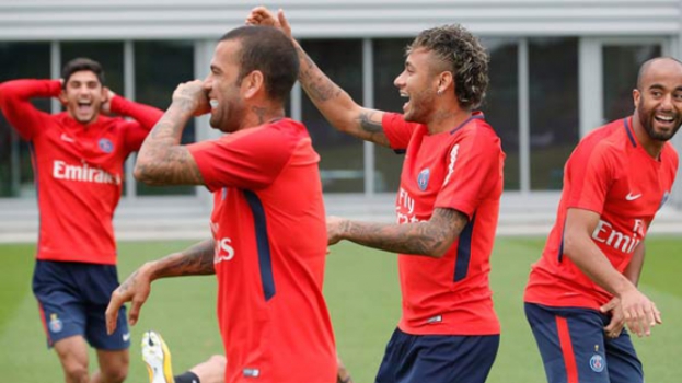 Neymar, Daniel Alves e Lucas - Barcelona