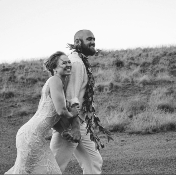 Ronda Rousey se casou com o lutador Travis Browne