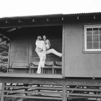 Ronda Rousey se casou com o lutador Travis Browne