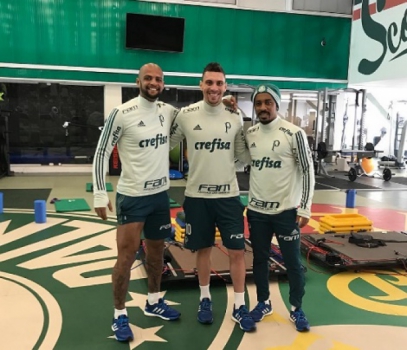 'Nunca deixou de ter clima para o Felipe Melo no Palmeiras', diz Moisés