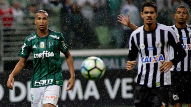 Palmeiras derrapa contra rivais e volta a ter problemas em clássicos