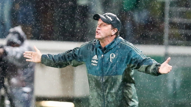 Cuca explica resposta após clássico e diz querer continuar no Palmeiras