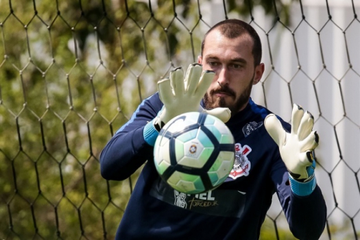 Histórico e treinos: por que estreia de Walter em 2017 não preocupa Timão