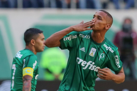 Deyverson + 10! Palmeiras bate o Fla, ganha folga no G4 e um pouco de paz