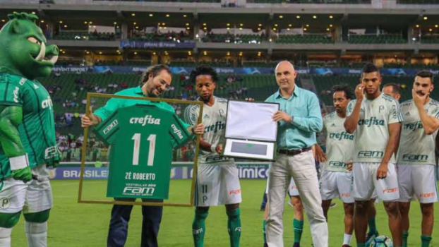 Zé Roberto reencontra Roger e se vê como 'ponto de equilíbrio' no Verdão