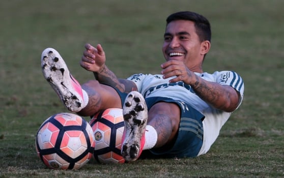Chineses fazem outra proposta por Dudu; Palmeiras recusa de novo