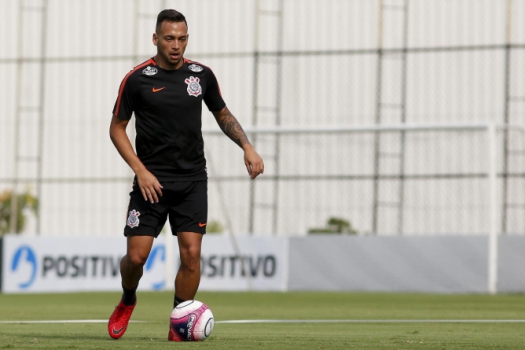 Lesões atrapalham planos de Carille no Corinthians; como fica Maycon?