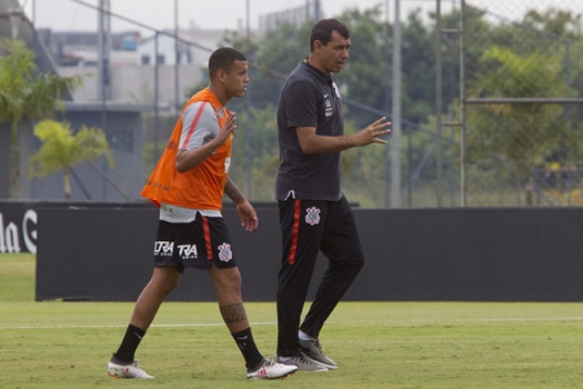 Sidcley reencontra o 'mentor' Paulo Autuori