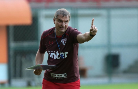 Aguirre não perde no São Paulo há 11 jogos: cinco vitórias e seis empates