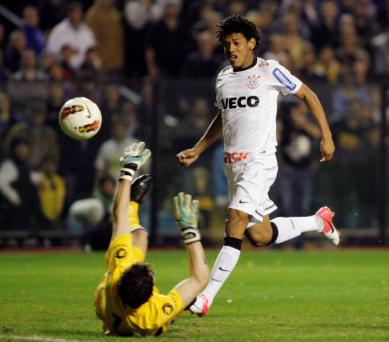 Veja como estão os jogadores de Boca e Corinthians de 2012