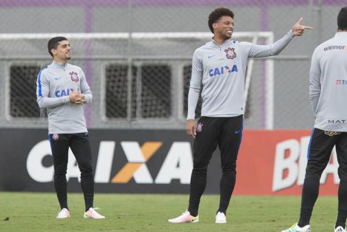 calça de treino corinthians