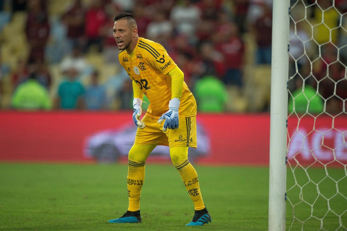 QUEM É O MELHOR GOLEIRO DO SÉCULO? CRAVAMOS!