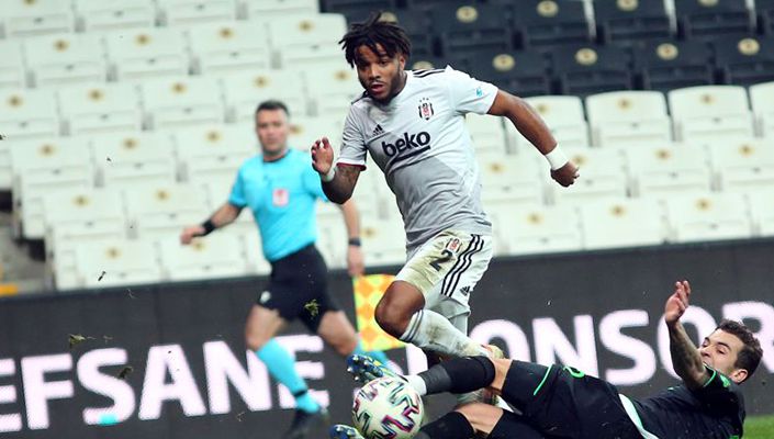 Besiktas avança à fase eliminatória da Liga dos Campeões pela 1ª