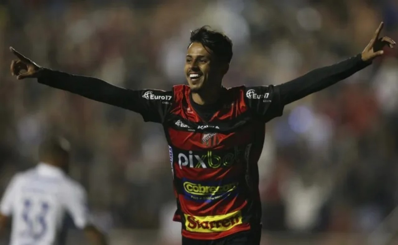 Perto do Fluminense, Cristiano, do Sheriff, fala ao L! sobre emoção de jogar  a Champions: 'Sonho realizado' - Lance!