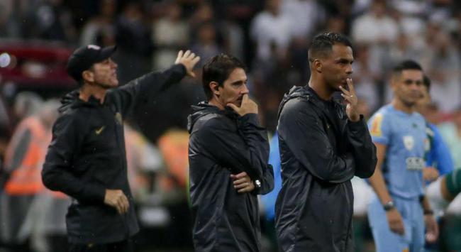 Lázaro vê Corinthians consistente e sai do clássico contra o Palmeiras com sentimento de que poderia ter vencido