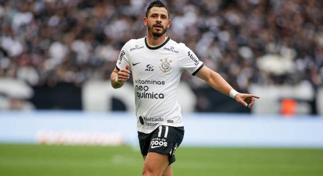 Importante na Copa do Brasil, Giuliano foi o jogador do Corinthians mais utilizado como reserva