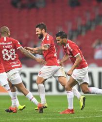 Internacional x São Paulo - Rafael Sóbis comemora seu gol