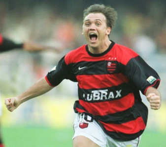 Será que Zico, Rivelino e Petkovic resolveriam o problema dos gols de falta no Brasil?