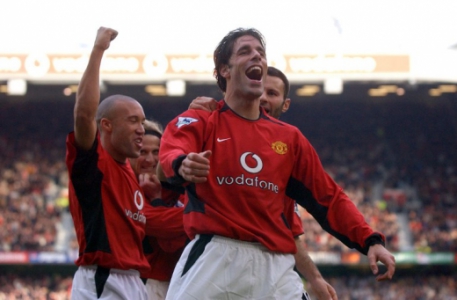 Com 12 gols em 2002/2003, Ruud van Nistelrooy voltou a ser artilheiro pelo Manchester United