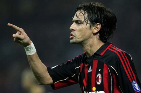 8º) Com 46 gols o primeiro italiano da lista é Filippo Inzaghi, que defendeu Juventus e Milan