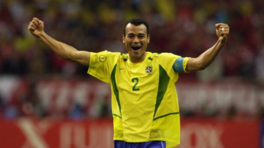 Na Sele&ccedil;&atilde;o Brasileira  Cafu