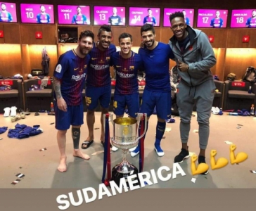 Messi com seis dedos?