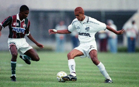 Santos 5 x 2 Fluminense em 1995, no Pacaembu.