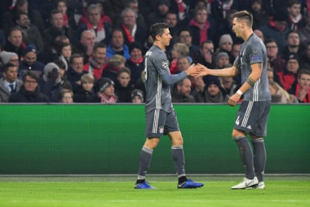 Lewandowski e Suele - Ajax x Bayern
