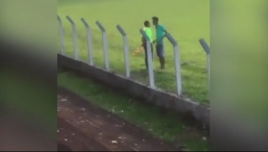 Bandeirinha nocauteia torcedor com soco em torneio amador