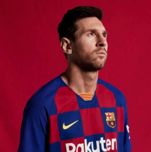 Messi com a nova camisa do Barcelona