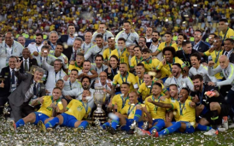 Brasil x Peru - Título