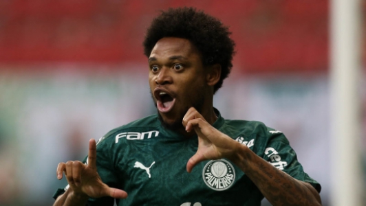 Luiz Adriano - Palmeiras x Corinthians