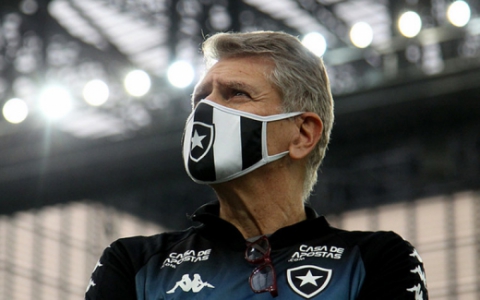 Athletico-PR x Botafogo - Autuori