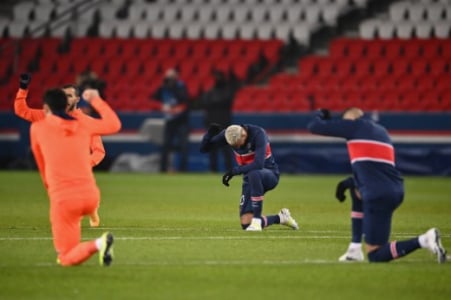 PSG x Istanbul Basaksehir