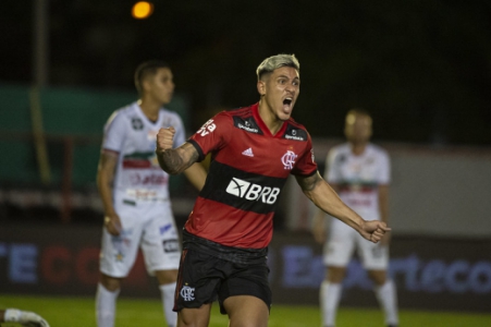 Portuguesa x Flamengo - Pedro