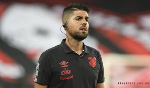 António Oliveira - Athletico