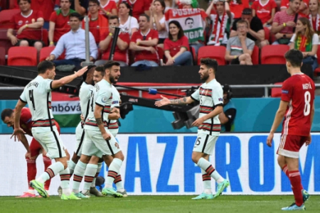 Cristiano Ronaldo Marca Duas Vezes Quebra Recordes E Portugal Vence A Hungria Na Estreia Da Eurocopa Lance